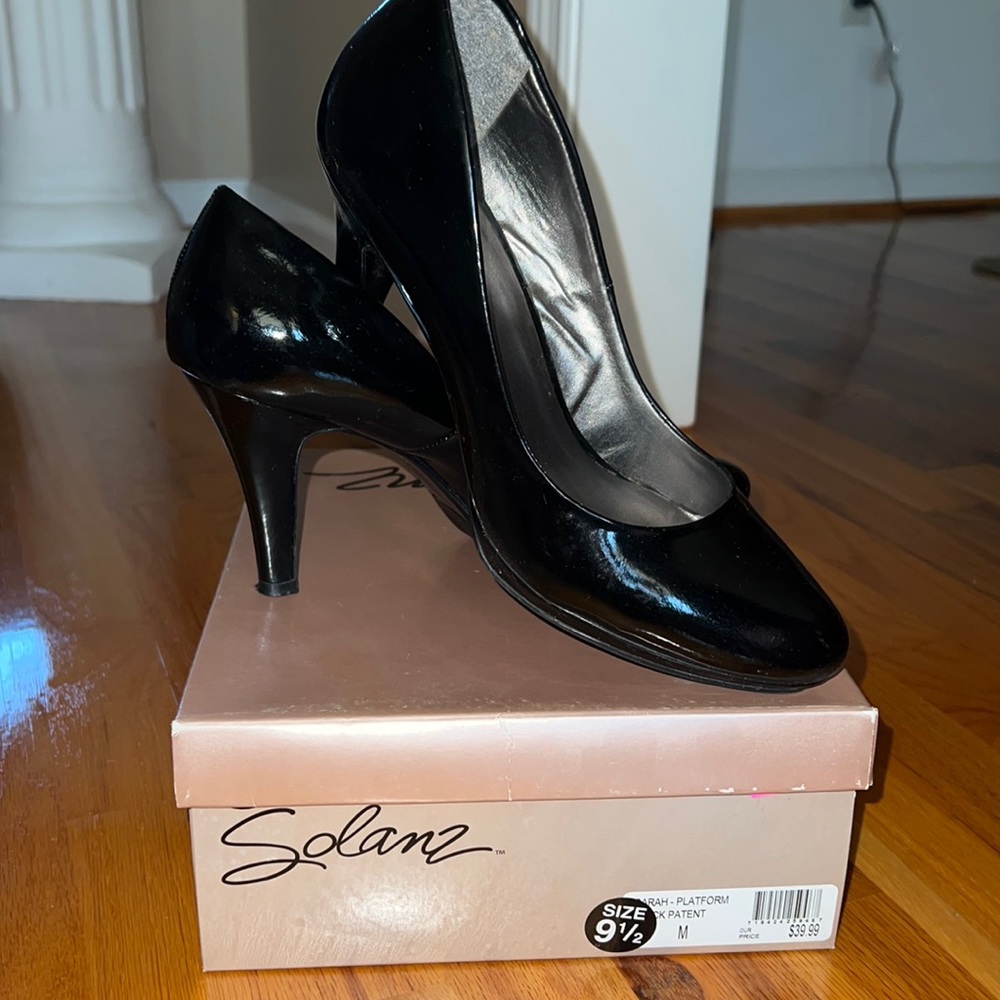 Solanz black heels  👠 🖤